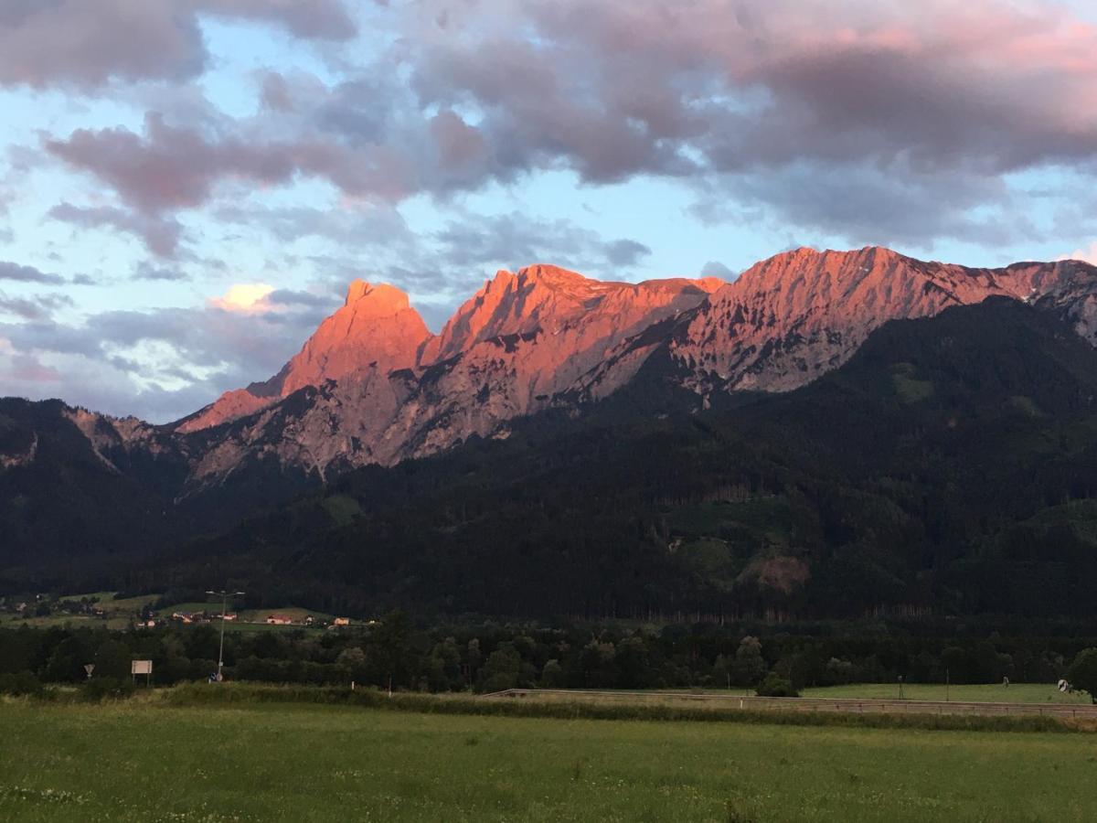 Wengerwirt Zur Laube Bed & Breakfast Weng im Gesause Exterior photo